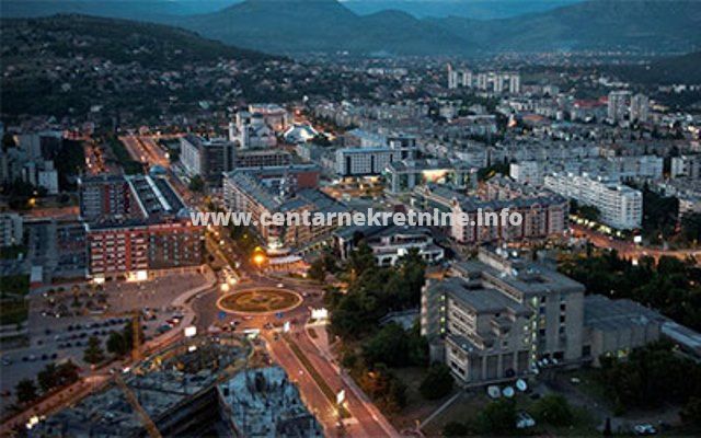 Plac sa starom kucom, Drac